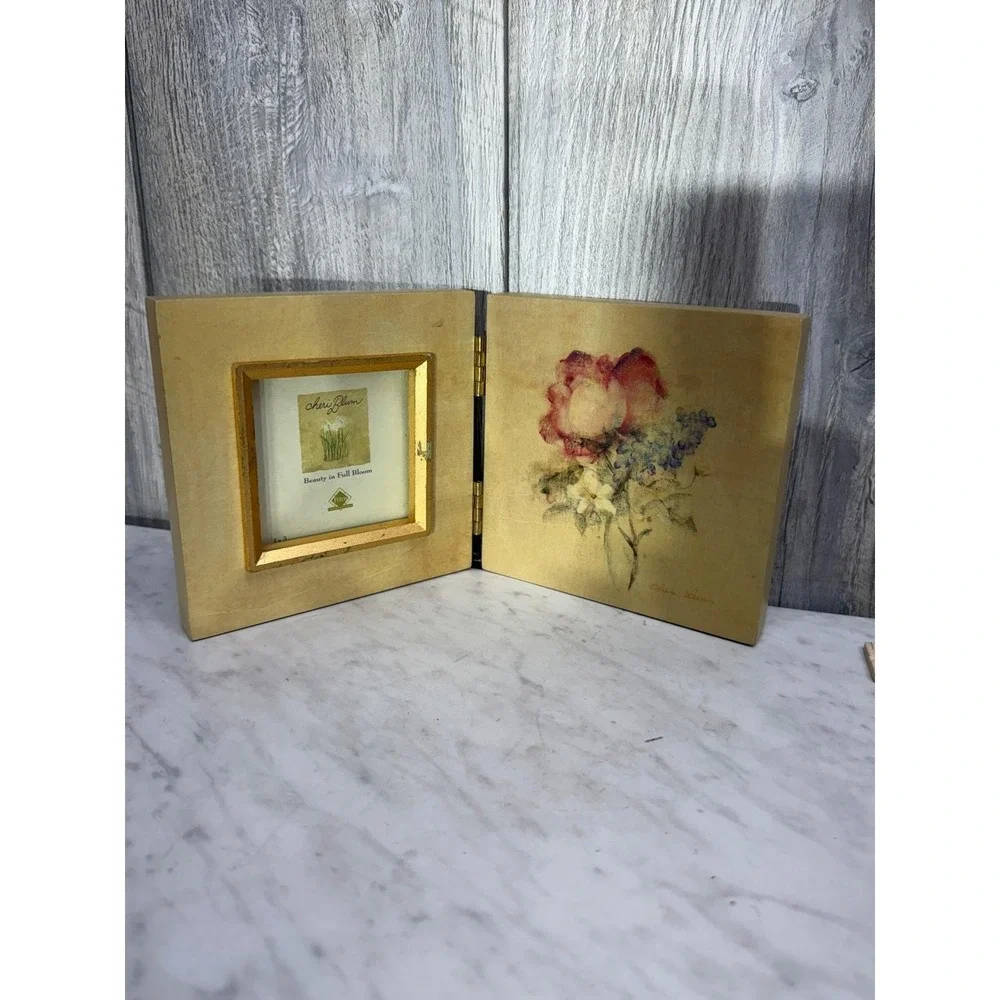 Cheri Blum Fetco International Floral Folding Picture Frame Gold Cream Vintage